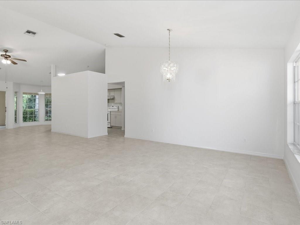 2305 Piccadilly Circus Naples, FL 34112 - Photo 4 of 31
