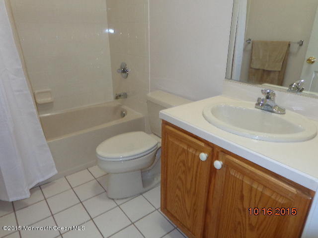 5 Shelley Road Brick, NJ 08724 - Photo 11 of 19 5 shelly (21)