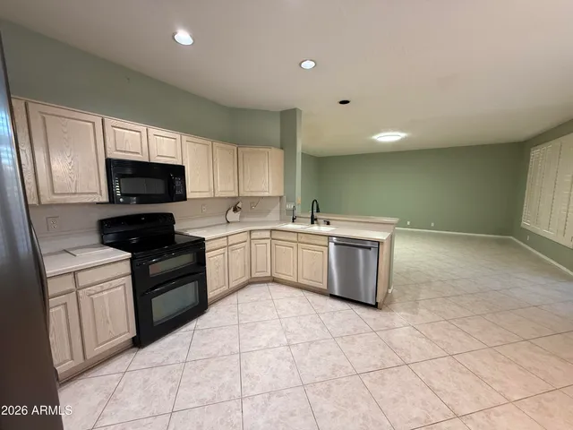 $2,980 | 5170 West Ivanhoe Street, Chandler, AZ 85226