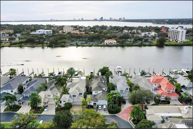 $770 | 60 Mariner Way, Unit 60, Tampa, FL 33602