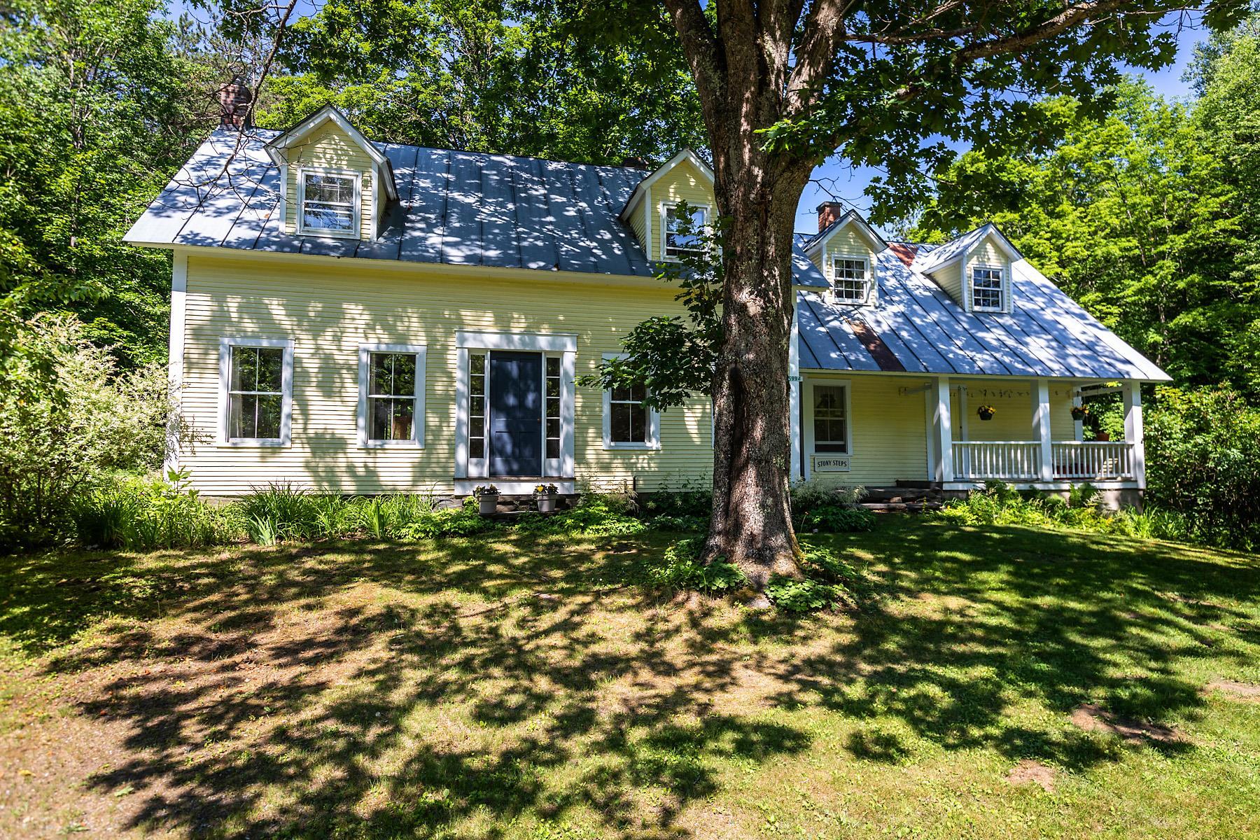 5994 Broad Brook Road Pomfret, VT 05068 - Photo 1 of 33