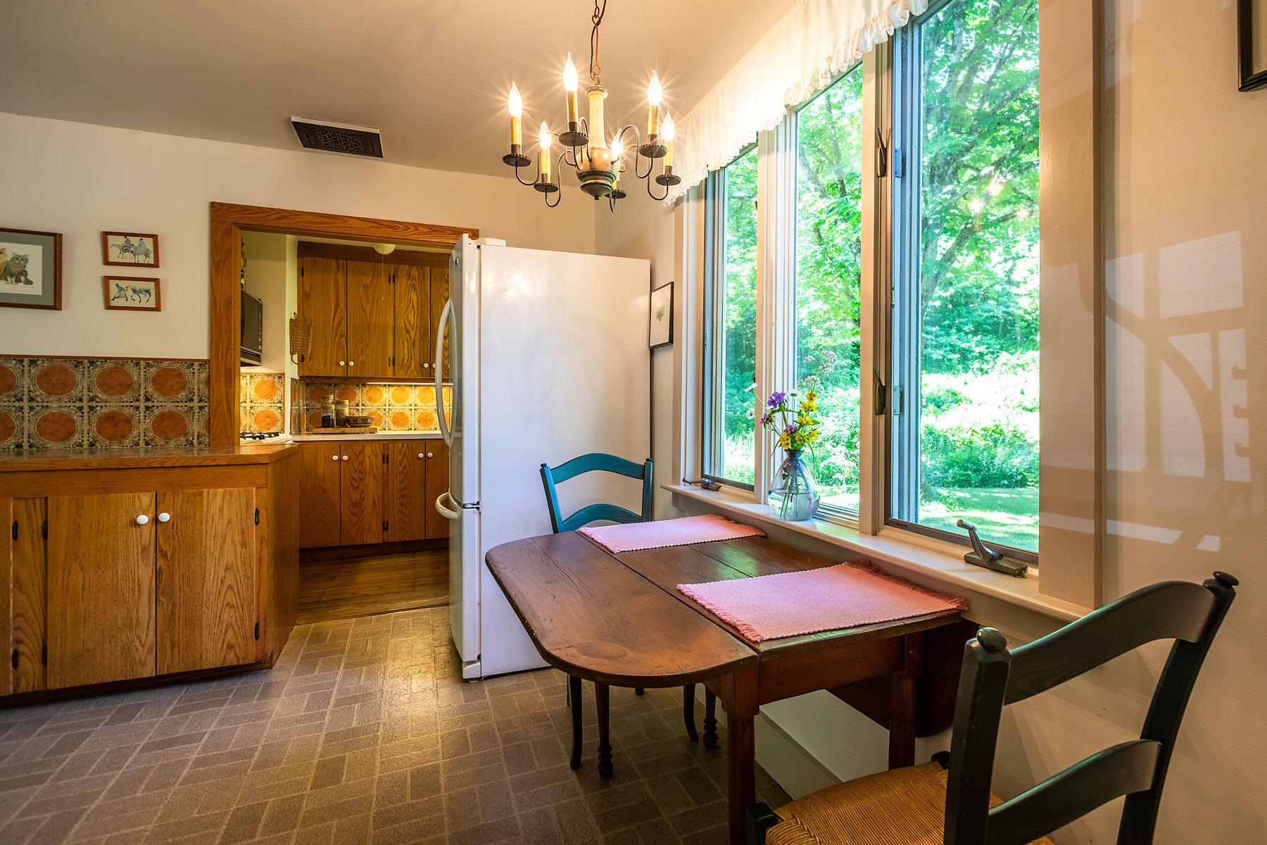 5994 Broad Brook Road Pomfret, VT 05068 - Photo 13 of 33