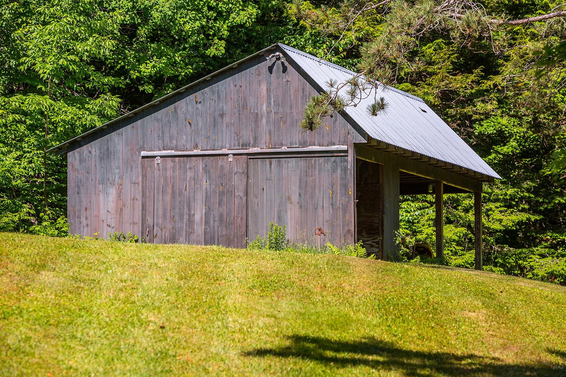 5994 Broad Brook Road Pomfret, VT 05068 - Photo 28 of 33