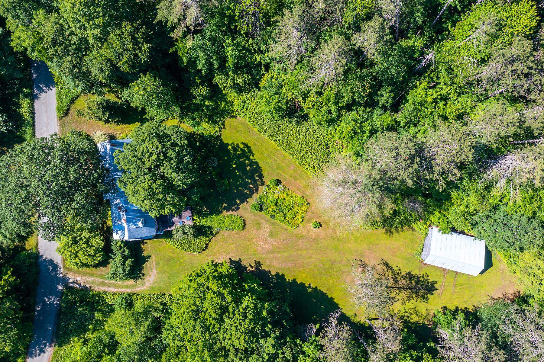 5994 Broad Brook Road Pomfret, VT 05068 - Photo 31 of 33
