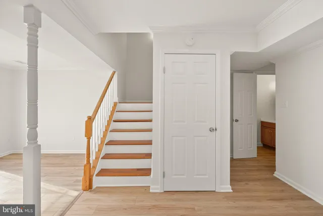 $375,000 | 15278 Cloverdale Road, Woodbridge, VA 22193