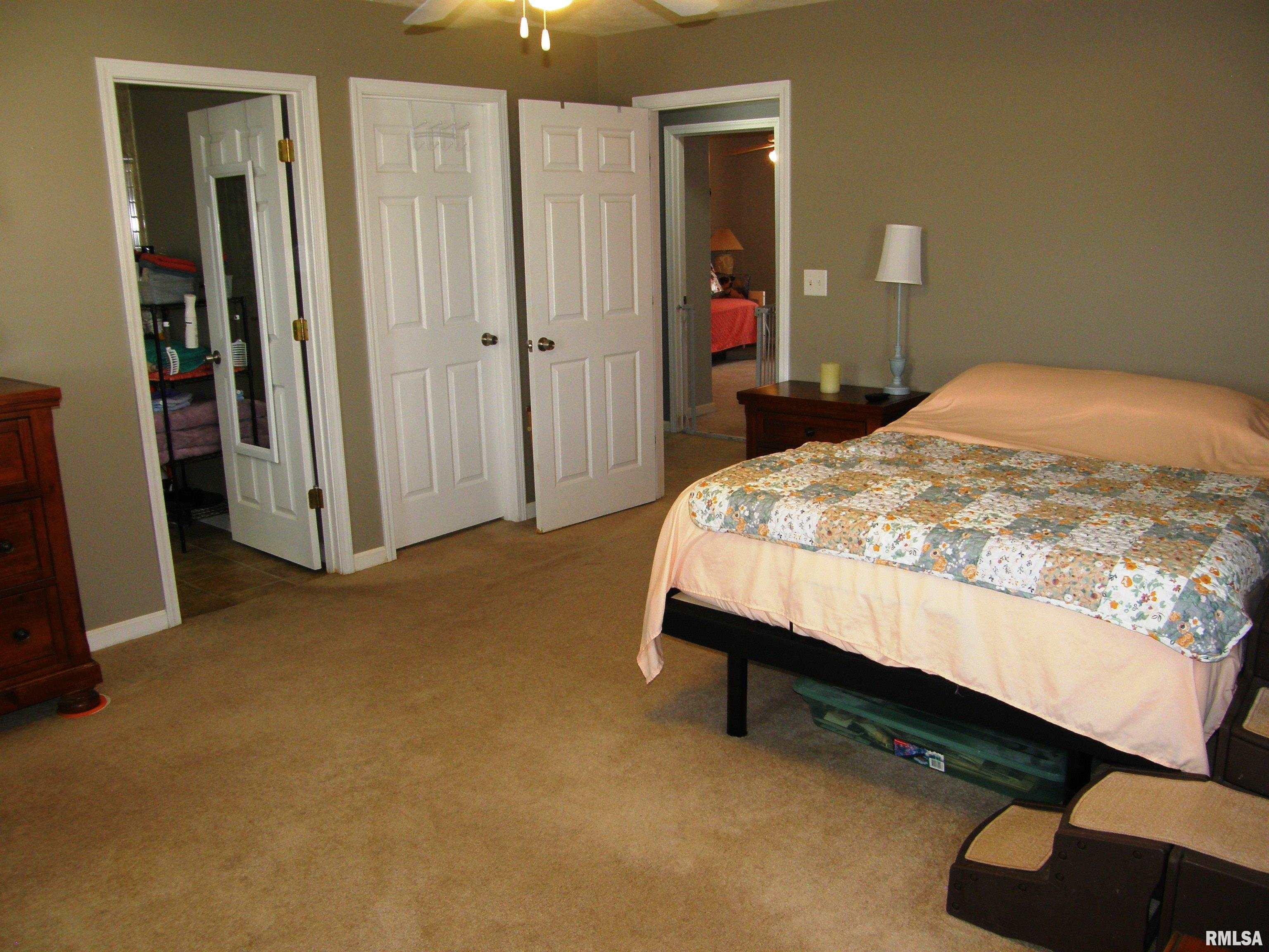 1804 Crown Road Herrin, IL 62948 - Photo 12 of 24