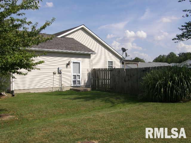1804 Crown Road Herrin, IL 62948 - Photo 17 of 24