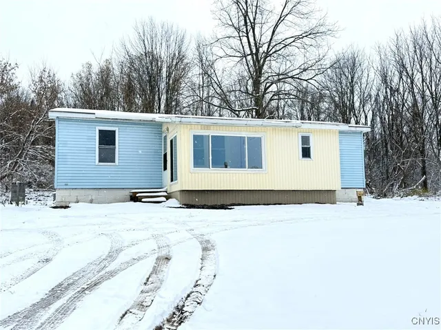 $165,000 | 223 Highway 5, Elbridge, NY 13166