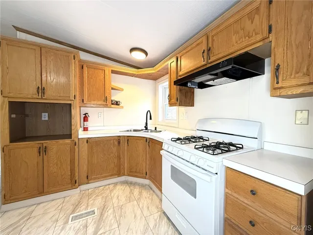 $165,000 | 223 Highway 5, Elbridge, NY 13166