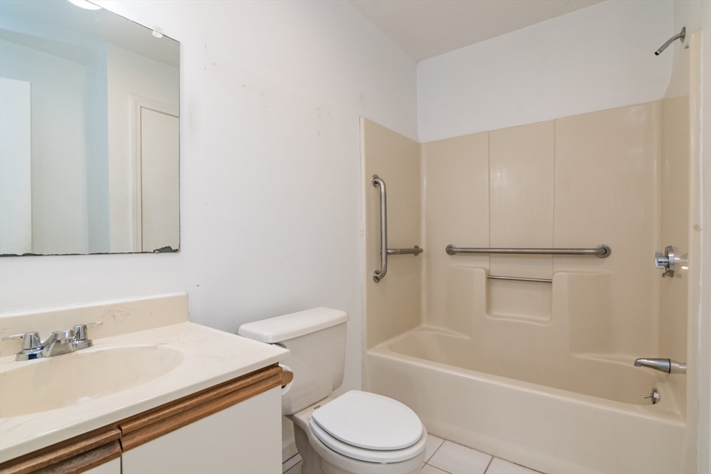 1430 Russell Road, Unit 35 Westfield, MA 01085 - Photo 17 of 29