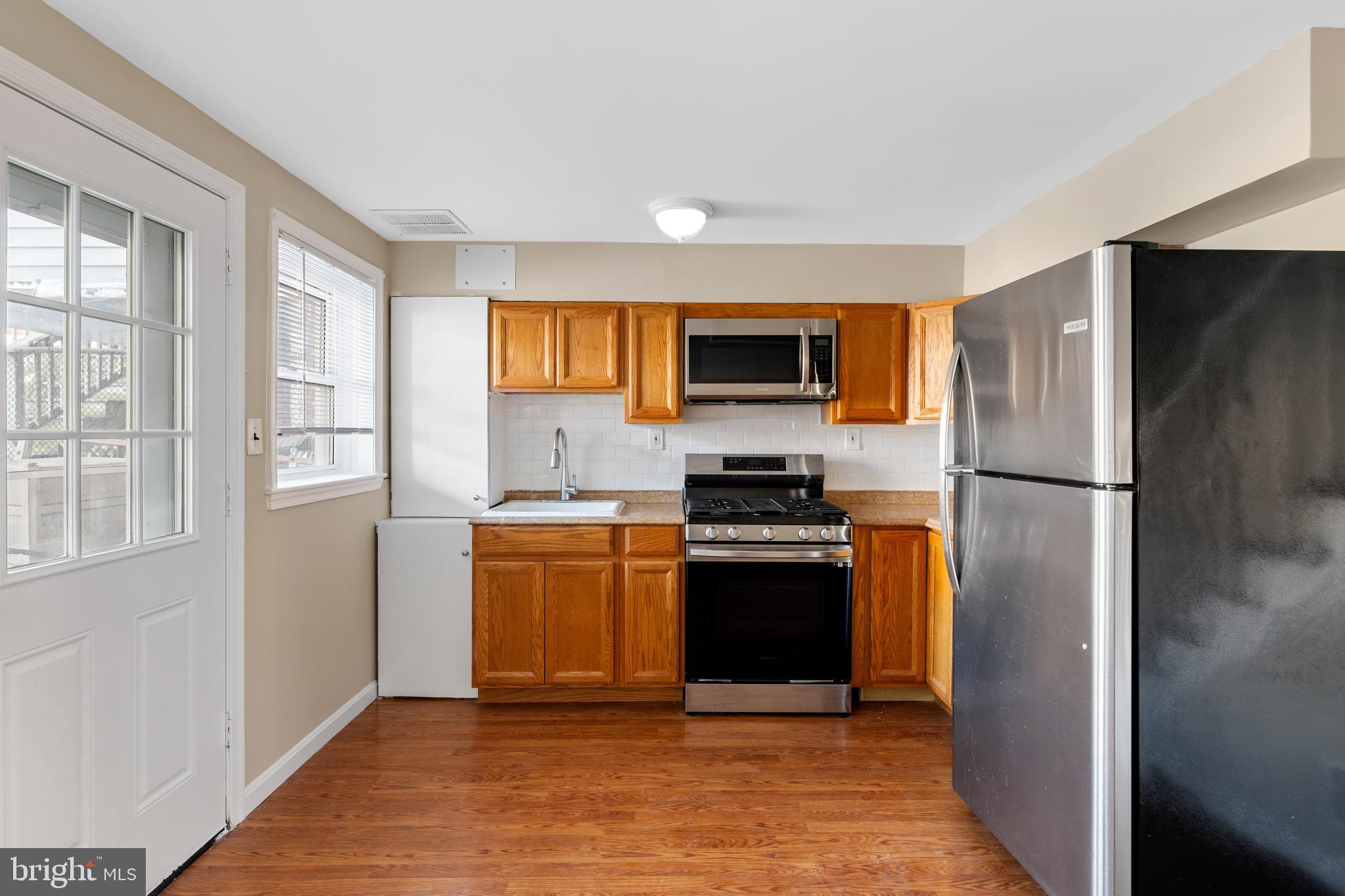 8004 Gray Haven Road Dundalk, MD 21222 - Photo 12 of 37