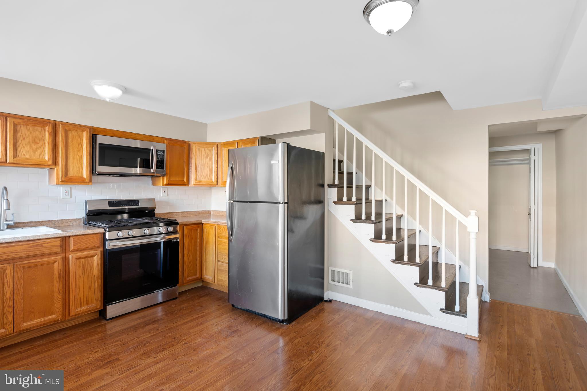 8004 Gray Haven Road Dundalk, MD 21222 - Photo 13 of 37