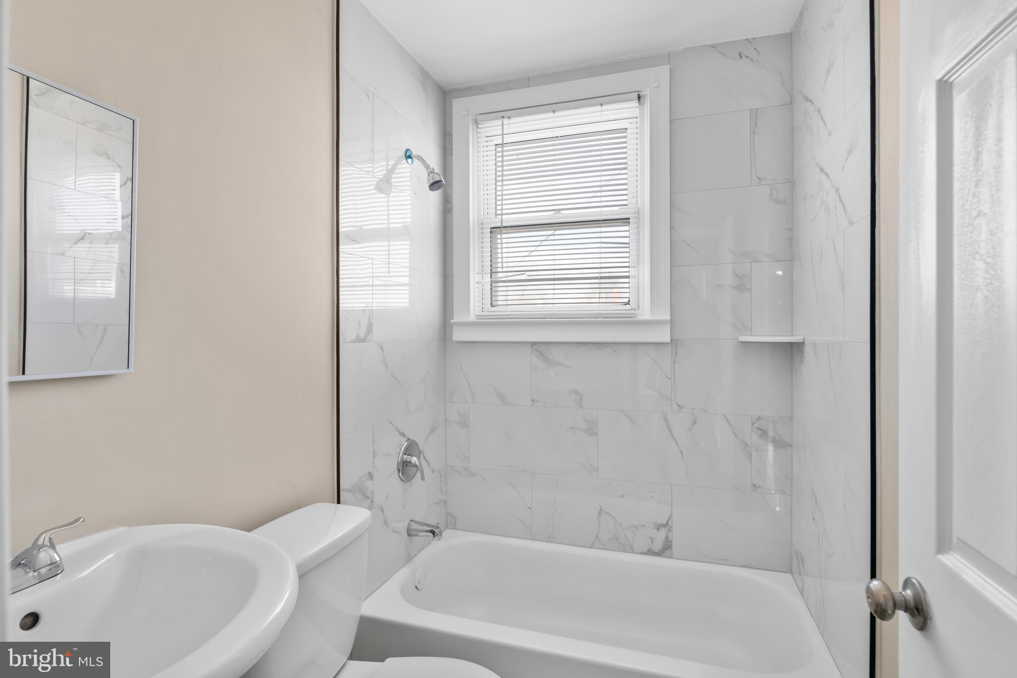 8004 Gray Haven Road Dundalk, MD 21222 - Photo 21 of 37