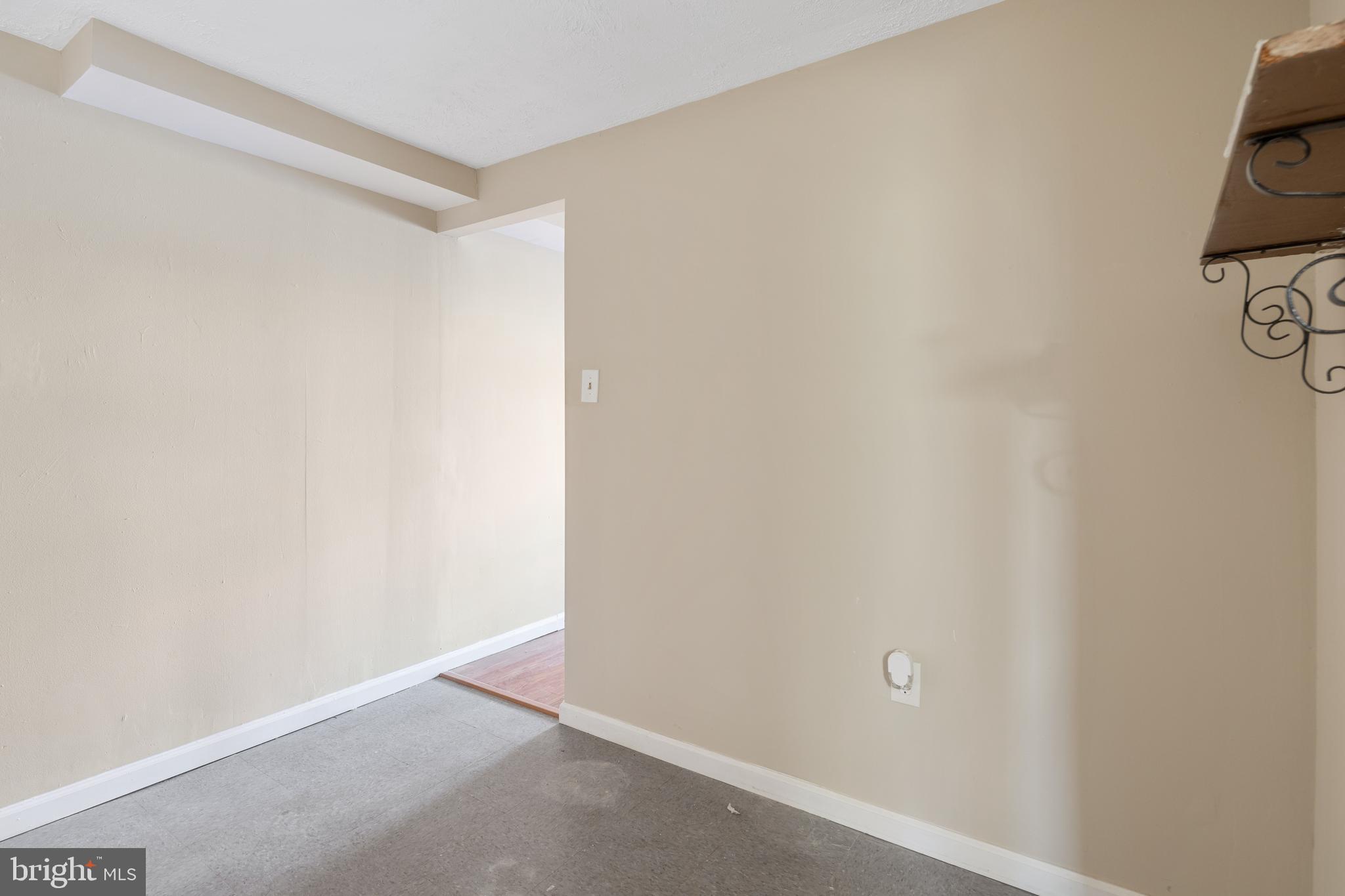 8004 Gray Haven Road Dundalk, MD 21222 - Photo 34 of 37