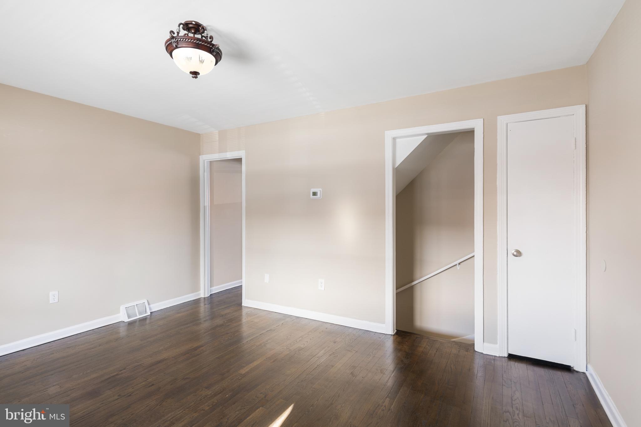 8004 Gray Haven Road Dundalk, MD 21222 - Photo 7 of 37