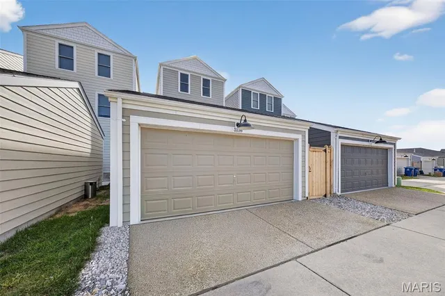 $419,900 | 3136 Pirogue Street, St. Charles, MO 63301