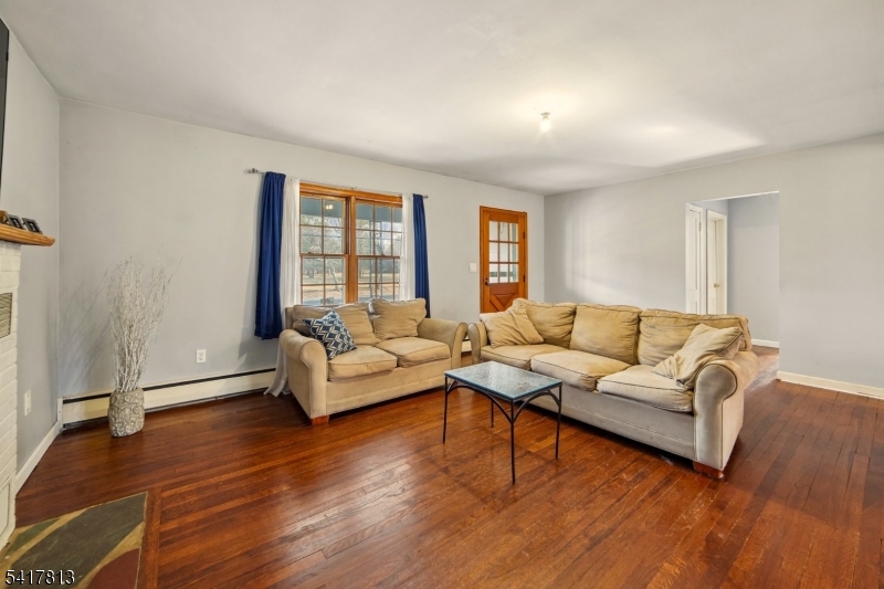 21 Readington Road Whitehouse Station, NJ 08889 - Photo 13 of 39