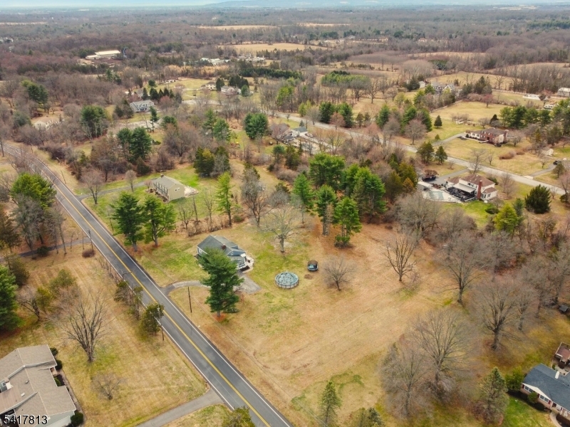 21 Readington Road Whitehouse Station, NJ 08889 - Photo 4 of 39
