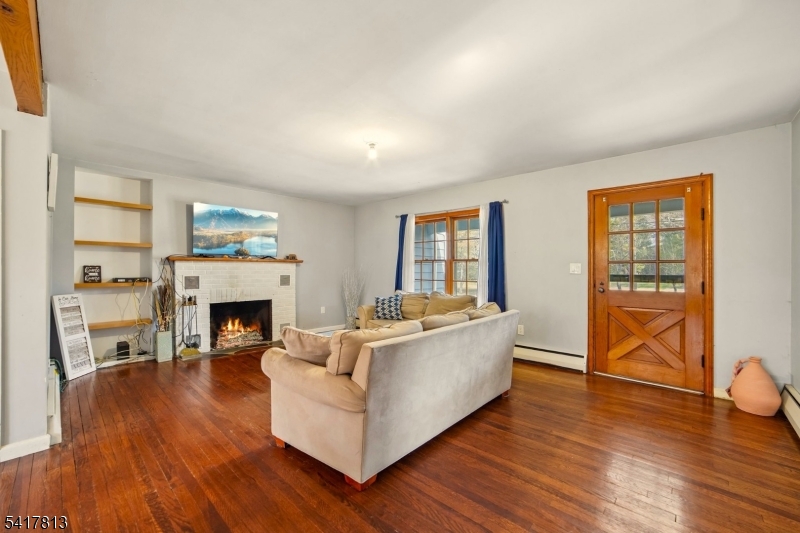 21 Readington Road Whitehouse Station, NJ 08889 - Photo 6 of 39