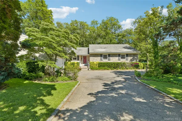 $1,299,000 | 171 Rockaway Avenue, Garden City, NY 11530