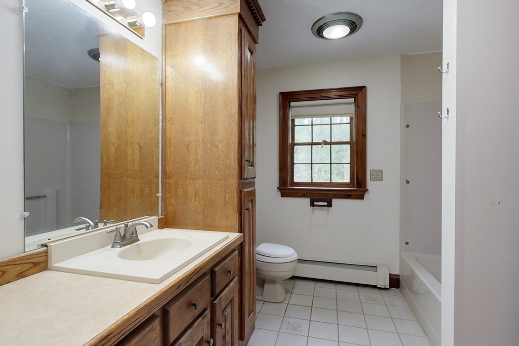17 New Fitchburg Road Townsend, MA 01474 - Photo 25 of 42