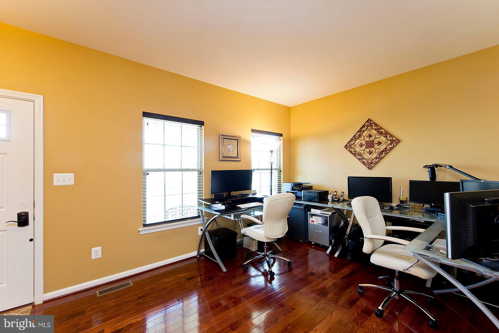 155 Merlot Drive Stephenson, VA 22656 - Photo 4 of 57 Office area