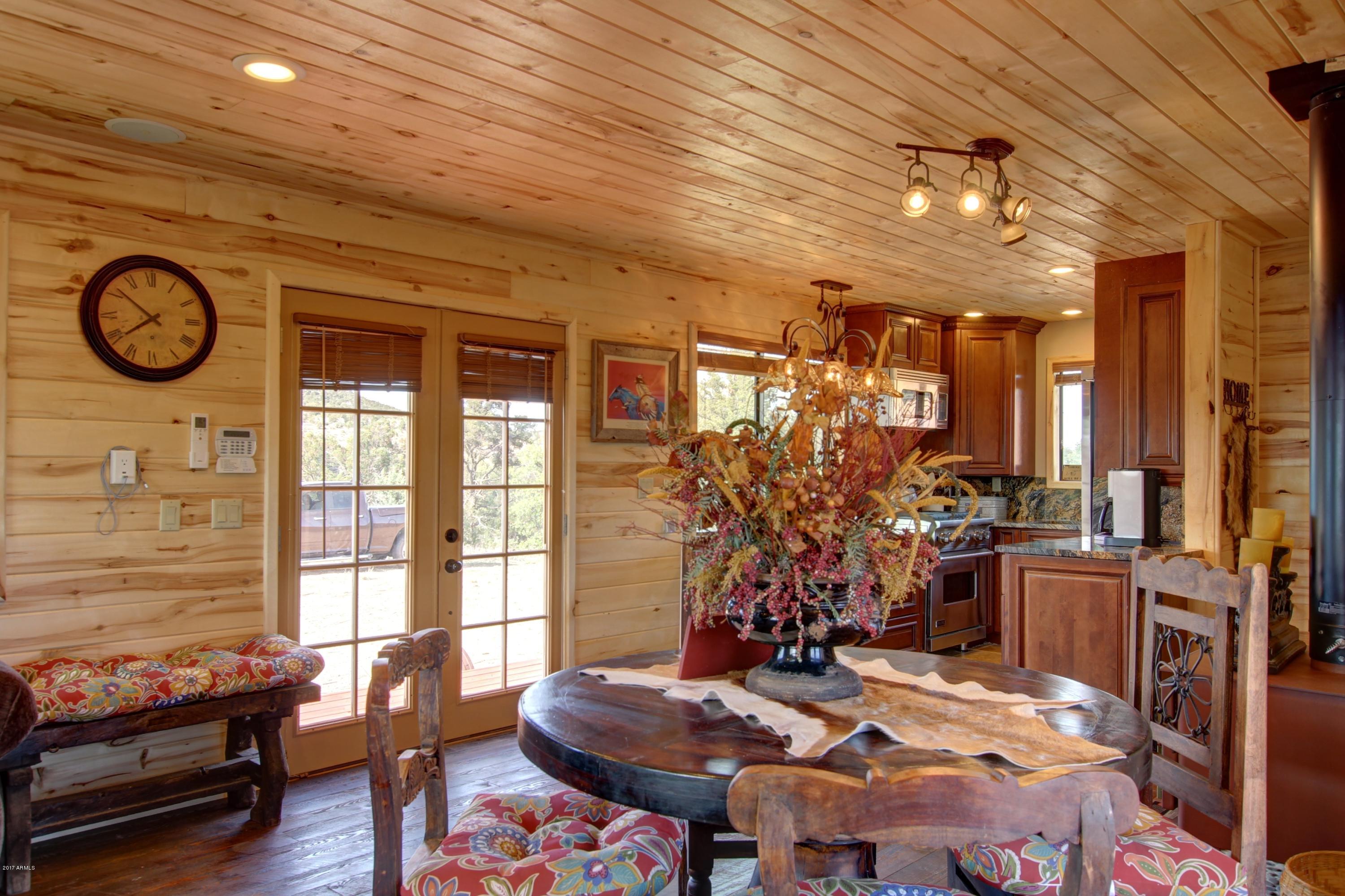 185 West Westridge Young, AZ 85554 - Photo 15 of 51 e7a632b2d67c433dd6315d26a82a6a1e (1)