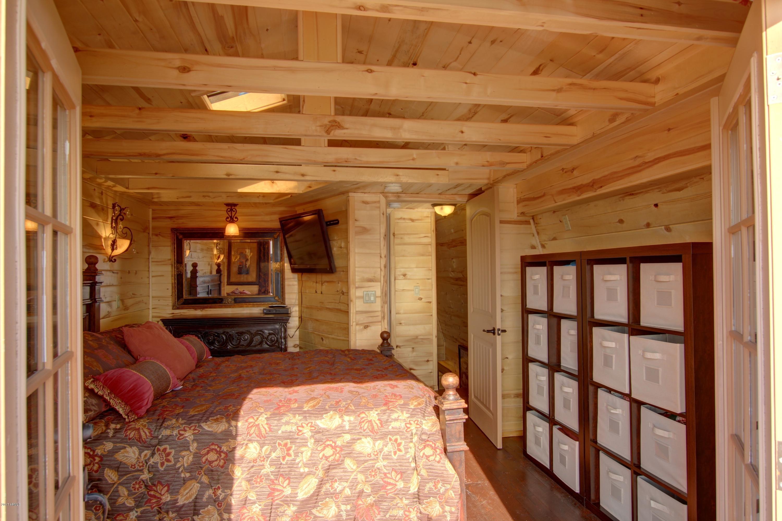 185 West Westridge Young, AZ 85554 - Photo 18 of 51 MASTER BEDROOM