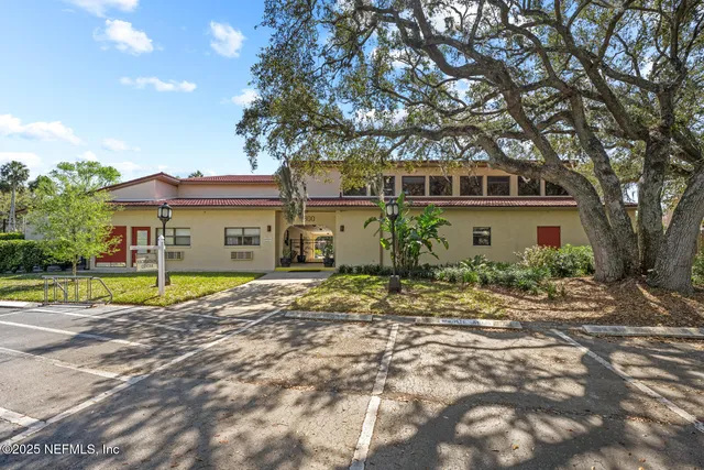 $484,000 | 1830 Sevilla Boulevard West, Unit 209, Atlantic Beach, FL 32233