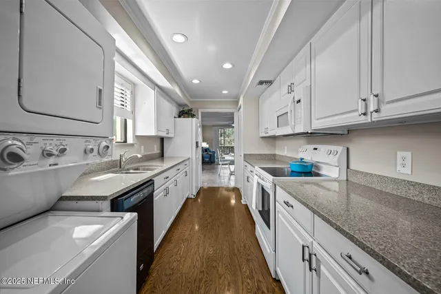 $484,000 | 1830 Sevilla Boulevard West, Unit 209, Atlantic Beach, FL 32233