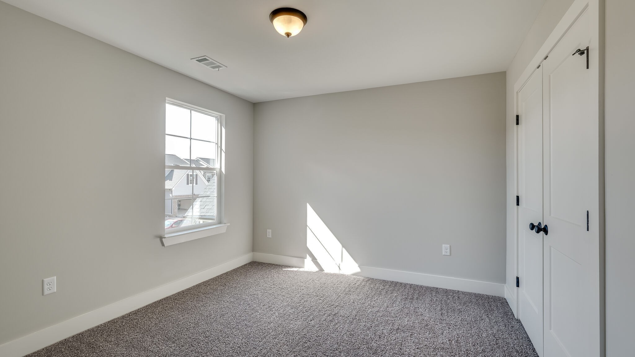 96 Camrose Way Murfreesboro, TN 37128 - Photo 19 of 22 an empty room with windows