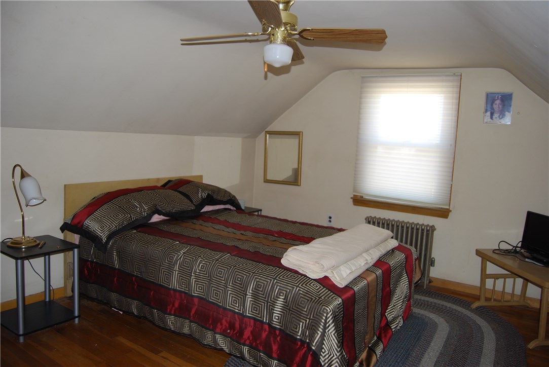 70 Inman Avenue Warwick, RI 02886 - Photo 11 of 18 Gallery Image 11
