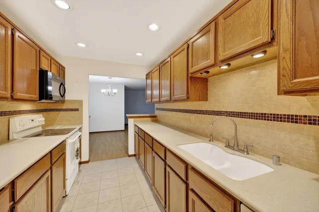 $259,900 | 1418 Wheeler Road, Unit C, Madison, WI 53704