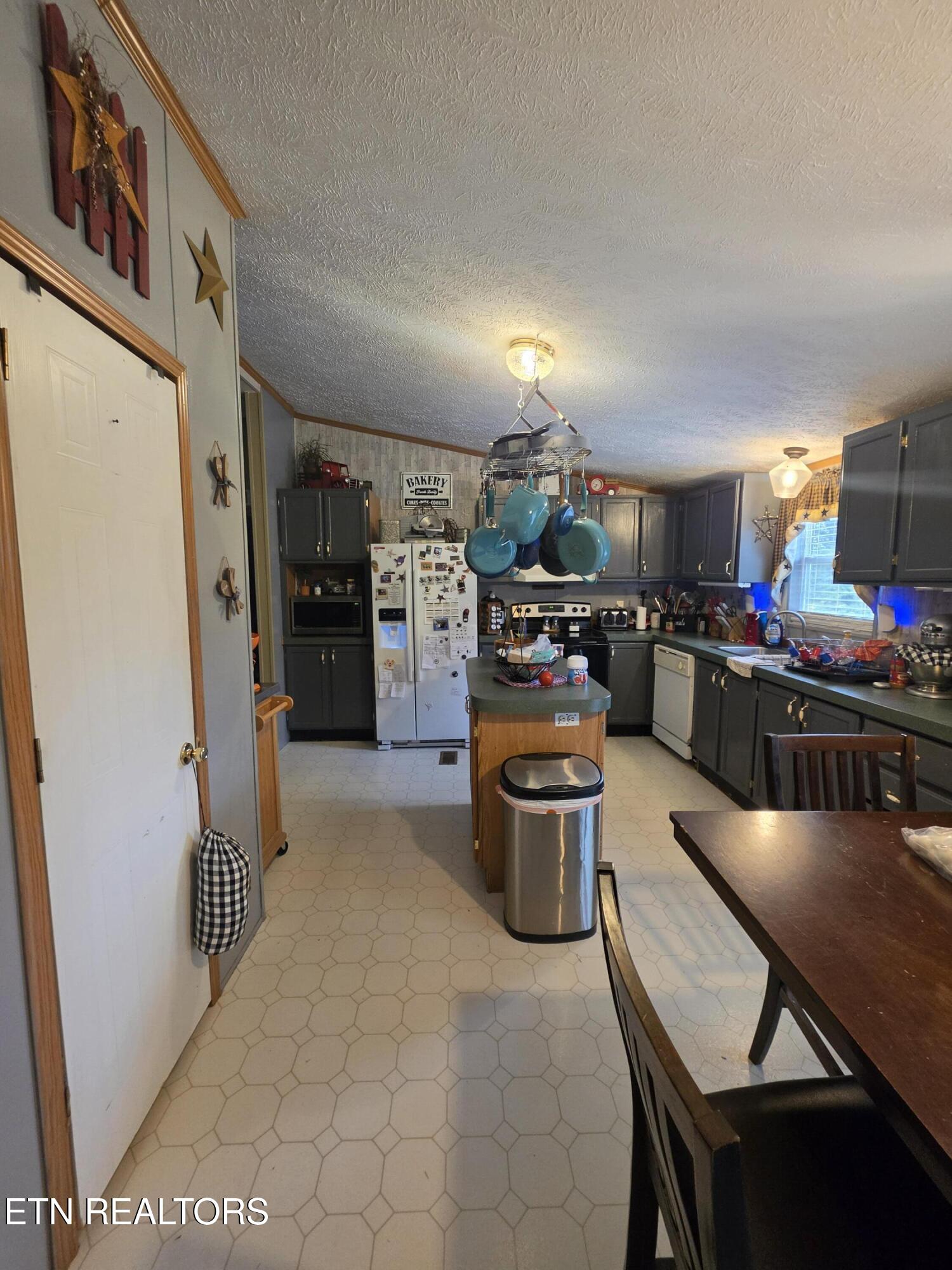 766 Cowans Mill Road Ewing, VA 24248 - Photo 16 of 19 20260905_104448