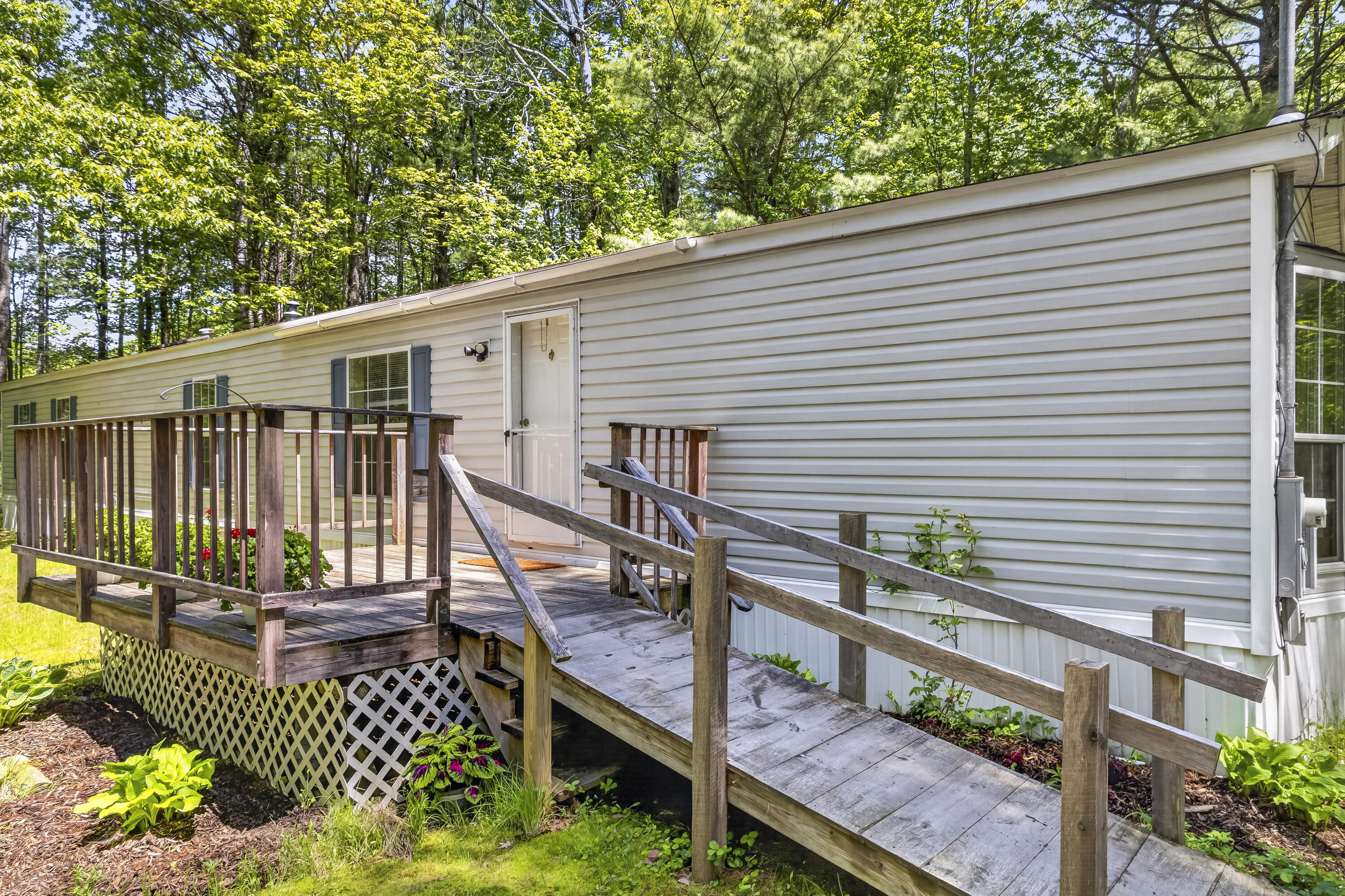 439 Castner Road Waldoboro, ME 04572 - Photo 6 of 50