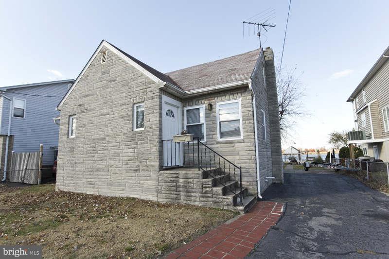 6906 River Drive Road Sparrows Point, MD 21219 - Photo 1 of 23 Exterior (Rear)