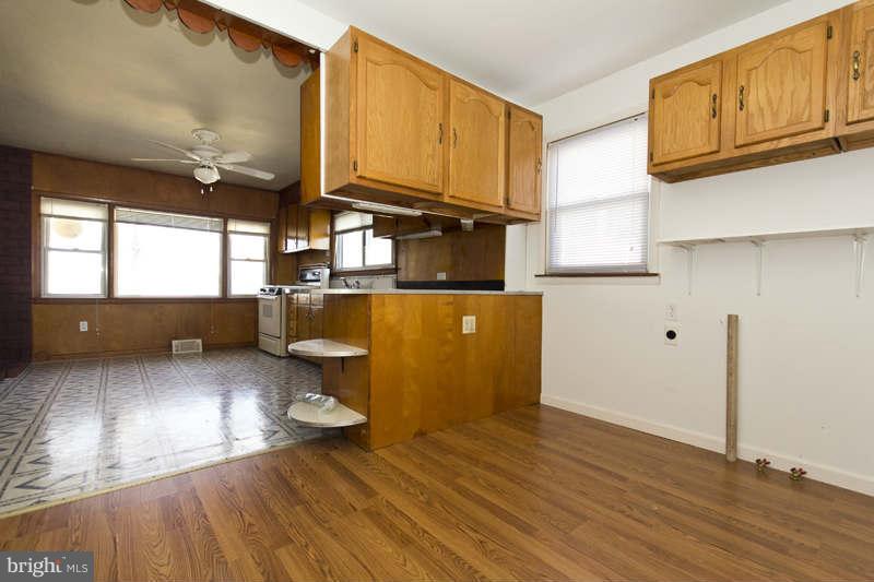 6906 River Drive Road Sparrows Point, MD 21219 - Photo 19 of 23 Dining Room