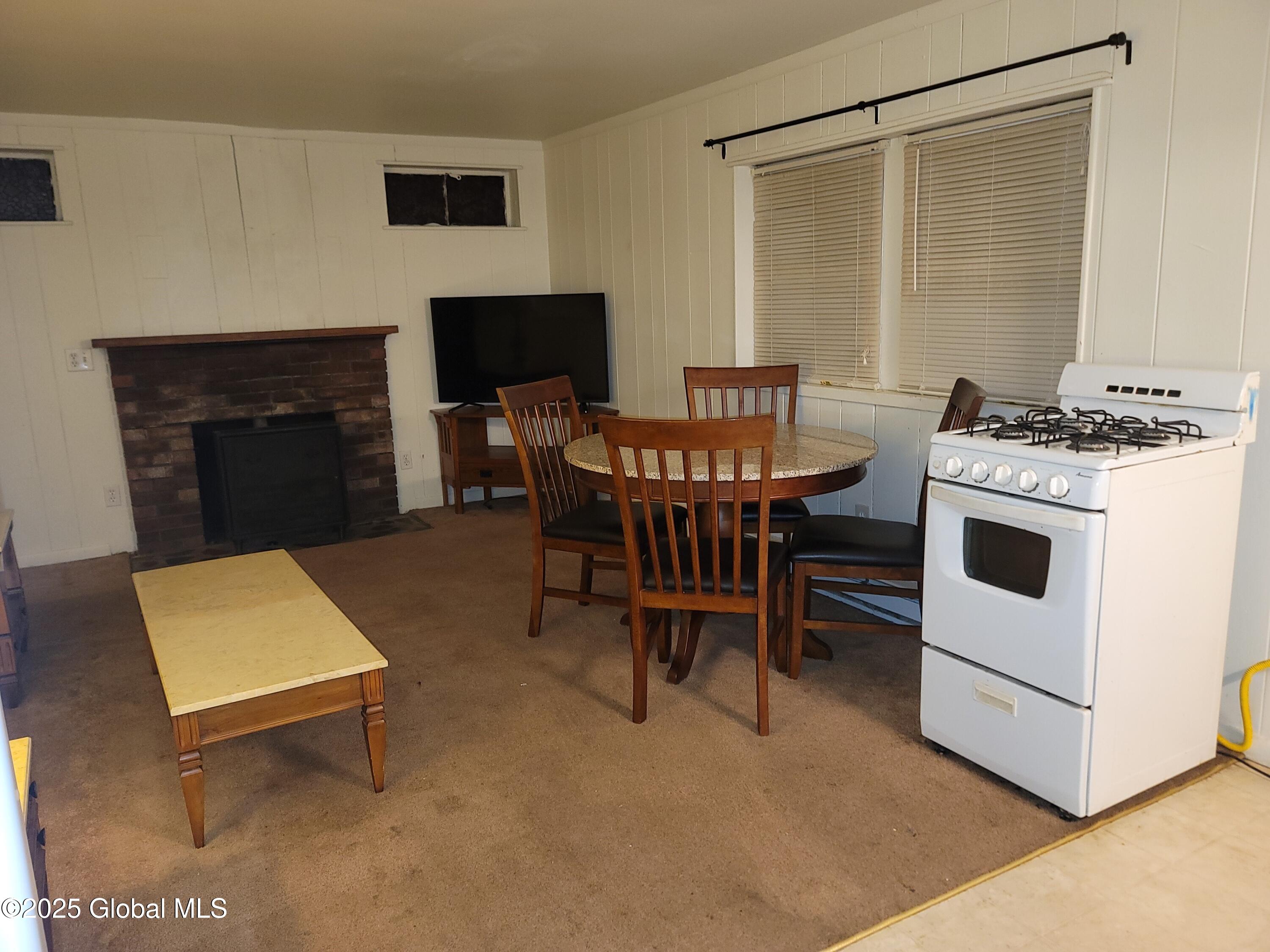 3545 Carman Road, Unit 35 Schenectady, NY 12303 - Photo 4 of 8 3545 Carman 5