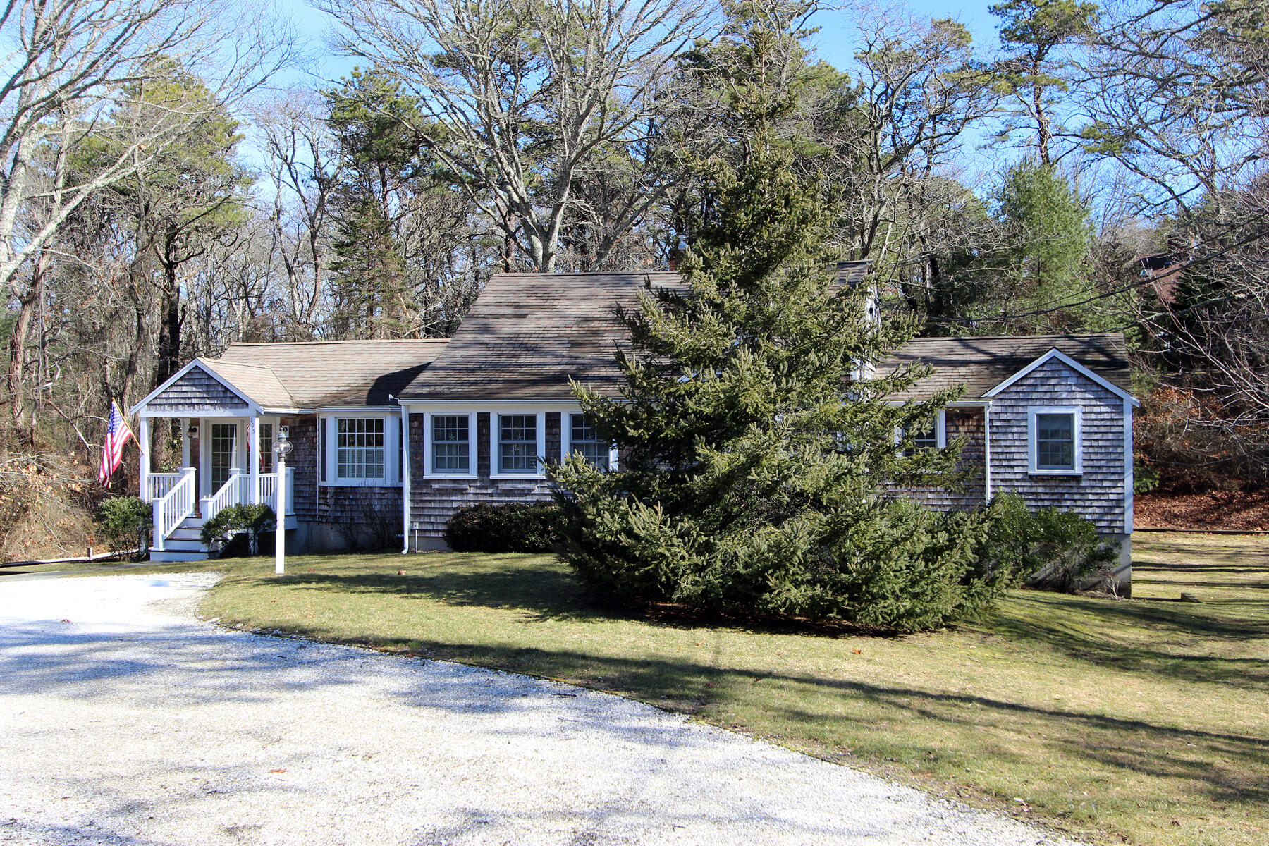 195 A P Newcomb Road Brewster, MA 02631 - Photo 4 of 53 IMG_5726