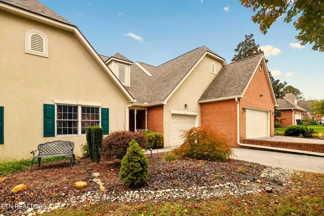 $399,000 | 375 Paine Lake Drive, Sevierville, TN 37862