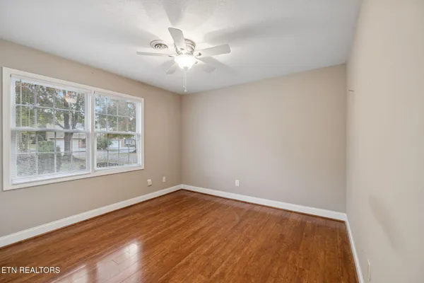 $395,000 | 375 Paine Lake Drive, Sevierville, TN 37862