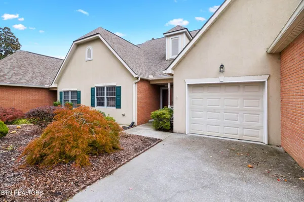 $395,000 | 375 Paine Lake Drive, Sevierville, TN 37862