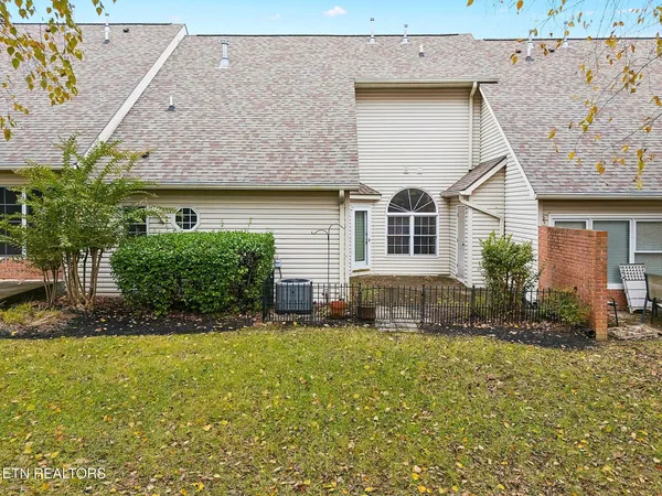 $395,000 | 375 Paine Lake Drive, Sevierville, TN 37862