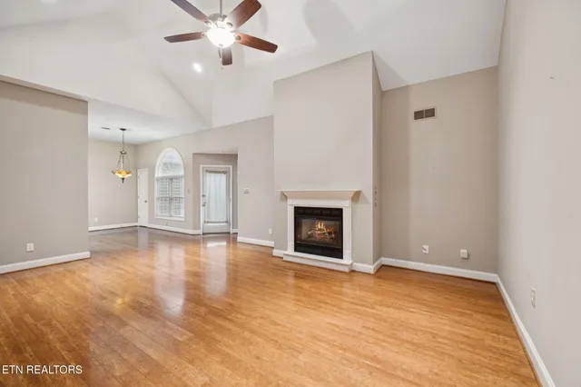 $399,000 | 375 Paine Lake Drive, Sevierville, TN 37862