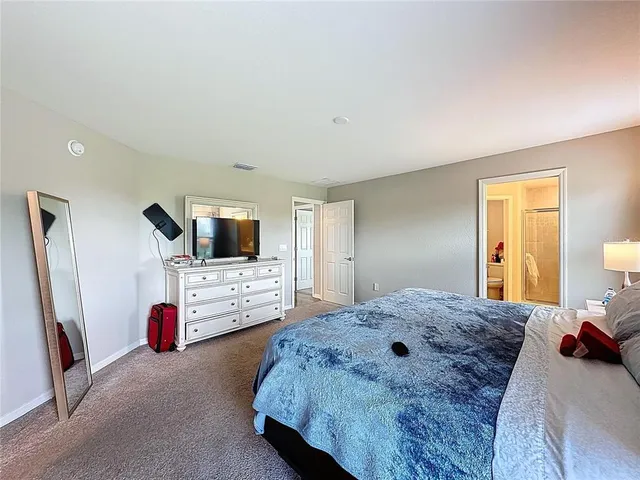 a view of a backyard of the house