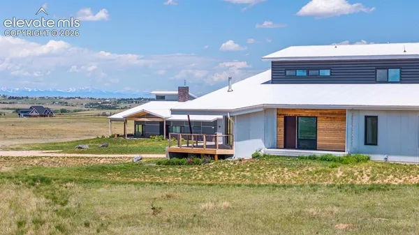 $2,200,000 | 43010 Ptarmigan Street, Parker, CO 80138