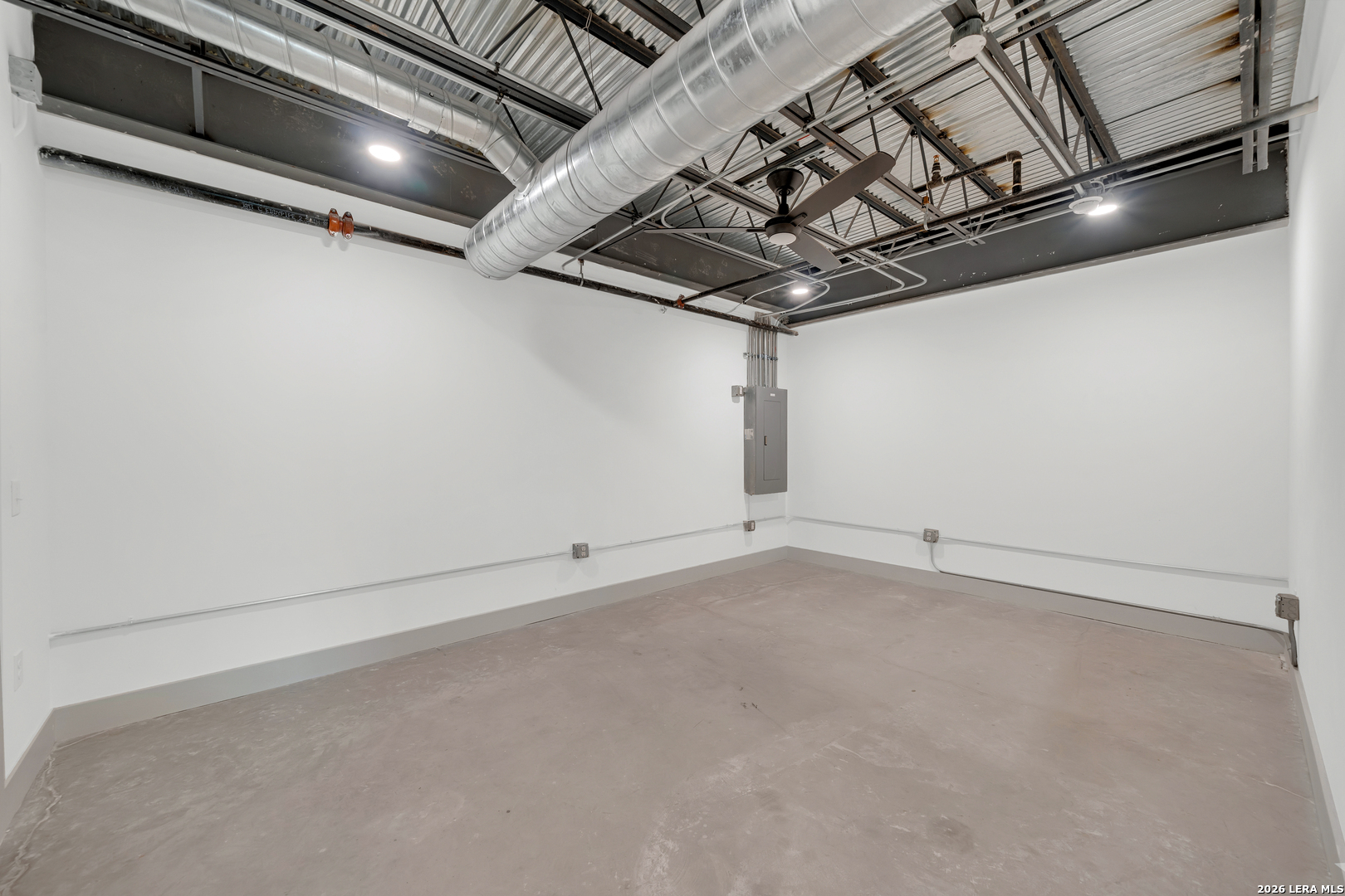 215 Coca-Cola Place, Unit 303 San Antonio, TX 78220 - Photo 4 of 5