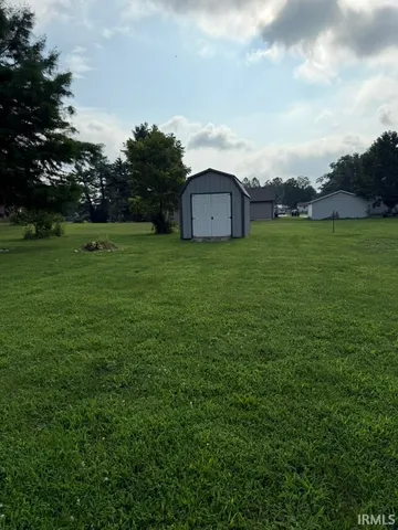 $180,000 | 312 South Clinton Street, Clinton, IN 47842