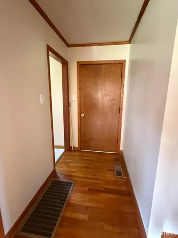 $180,000 | 312 South Clinton Street, Clinton, IN 47842