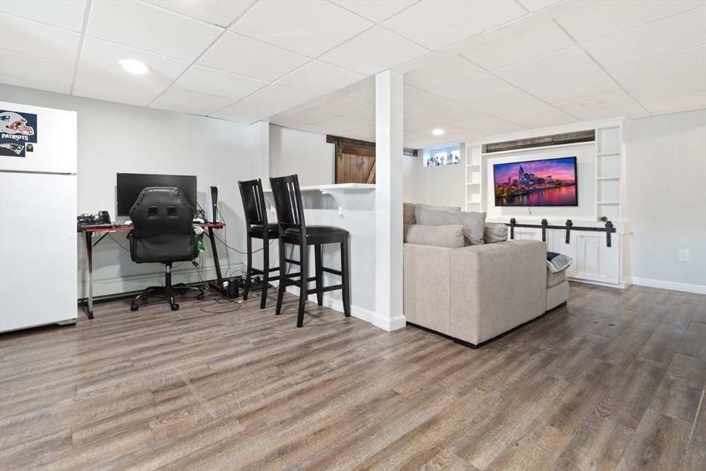 14 Harding Road Wakefield, MA 01880 - Photo 31 of 42 Gallery Image 31